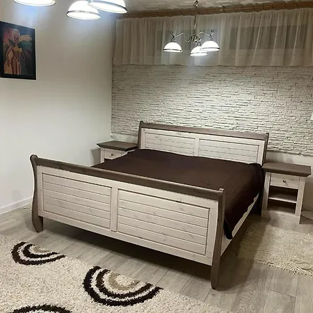 Julia - Apartament *